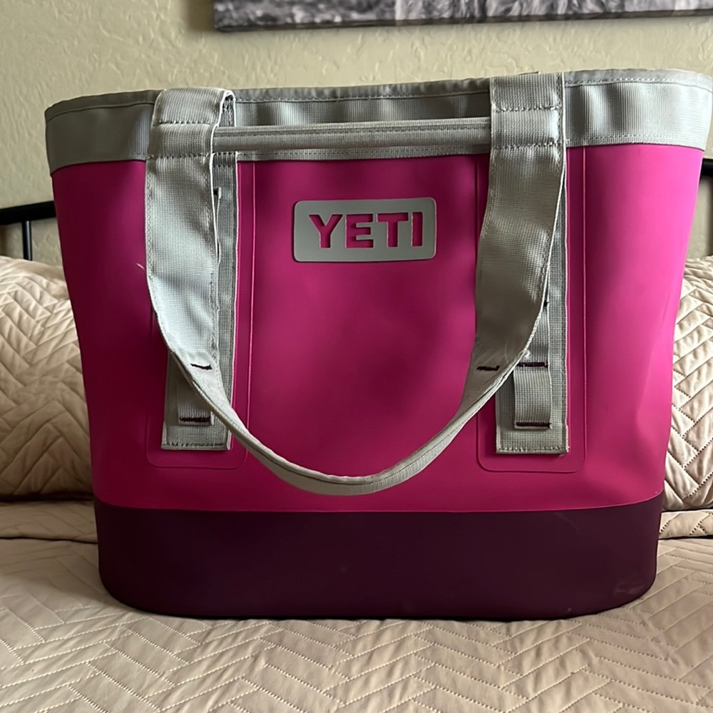 Yeti Camino 35
